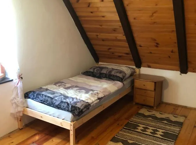 Klara 山林小屋 *